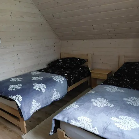 Zakatek Staszowa アパート シュツァブニツァ